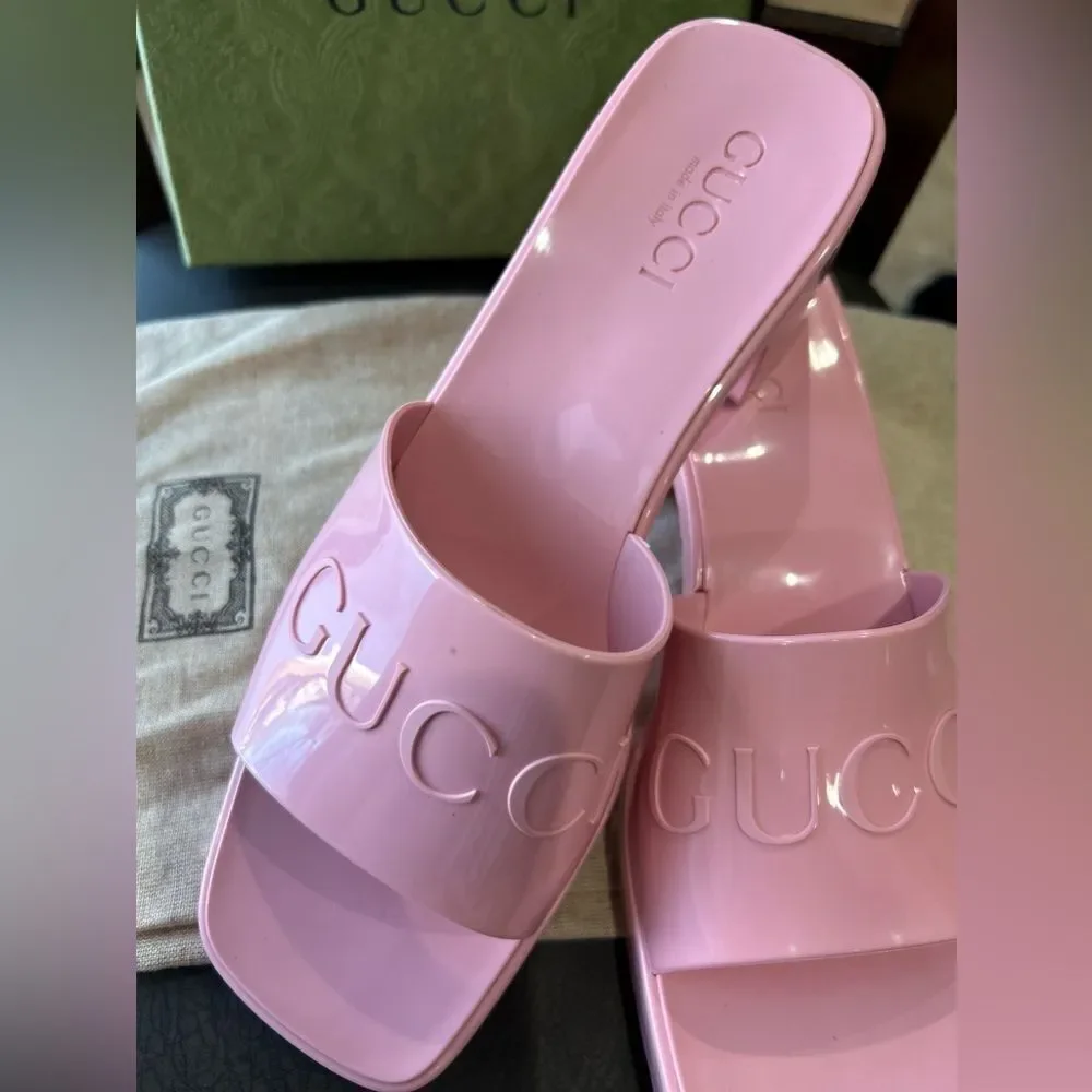 Gucci Rubber Slides Pink Size 8